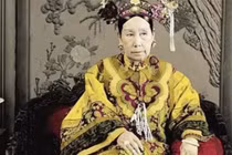 Từ Hi Thái hậu tổ chức tiệc Tết xa hoa, tốn kém thế nào?