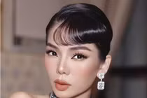 Những "nữ hoàng kim cương" Vbiz: Lệ Quyên đeo kín tay 