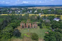 Bí ẩn chữ viết trên bia đá Chăm cổ ở Quảng Nam