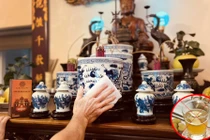 3 loại nước tuyệt đối không dùng để lau bàn thờ trong tháng 7 âm 
