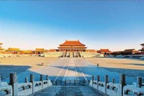 Tại sao không có cây xanh trong Tử Cấm Thành dù rất rộng?