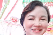 Chia sẻ 'lạ' trên Facebook của mẹ nữ sinh giao gà trước khi bị bắt