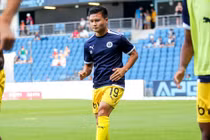 Quang Hải xin rút khỏi đội hình Pau FC