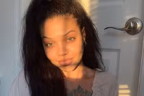 Cô gái chia sẻ ảnh cơ thể sau sinh hút 19 triệu lượt xem 