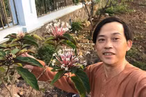 Danh hài Hoài Linh đen sạm "chuẩn nông dân" sau thời gian ở ẩn làm vườn