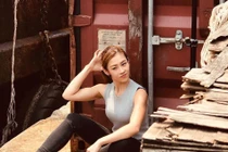 Hot girl bốc vác "xinh đẹp nhất Hong Kong" ra sao sau 2 năm