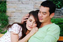 Ngày tân gia, chồng sang tên sổ đỏ cho tôi khiến cả nhà choáng