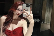 Ngỡ ngàng trước nhan sắc gợi cảm của bạn gái Vũ Văn Thanh