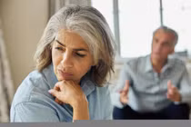 7 dấu hiệu hôn nhân, vợ chồng bạn đứng trước ngưỡng ly hôn