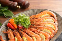 Ăn tôm nhớ kỹ điều này kẻo rước "cả ổ vi khuẩn" vào người