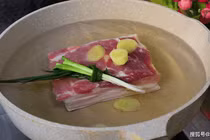 Biến tấu thịt luộc nhàm chán bằng vài bước đơn giản, có ngay món ngon