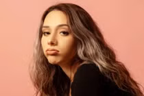 Nàng dâu chán vì mới cưới về mẹ chồng đã “đuổi” ra ở riêng