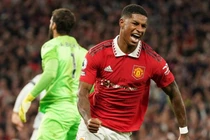 Bạn gái 9 năm của Rashford