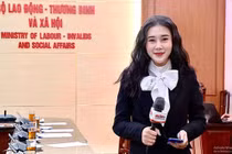 9X xinh đẹp: “Tình yêu với nghề báo giúp mình vượt mọi khó khăn“