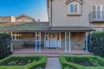 Bên trong biệt thự 10 triệu USD tỷ phú giàu nhất thế giới mới mua