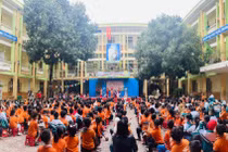 Rộ thông tin người lạ dụ dỗ "bắt cóc" học sinh ở Nghệ An