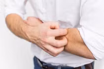 Bốn dấu hiệu khi thức dậy giúp phát hiện sớm ung thư gan