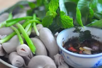 Luộc lòng heo muốn vừa trắng vừa giòn thì làm theo cách này