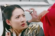 "Kẻ thứ 3" phá hoại đám cưới Trương Vô Kỵ kết cục thế nào?