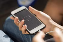 5 cách sạc pin smartphone "chuẩn đét" nhưng nhiều người tưởng sai lè