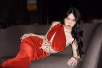 Lê Bống diễn xuất thế nào khi đóng nữ chính?