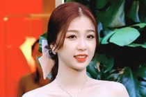 Giới trẻ Trung Quốc sống sang chảnh dù cha mẹ phá sản