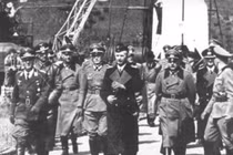 Khám phá hộp sọ người ngoài hành tinh và chiếc cặp bí ẩn