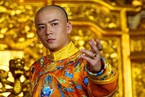 Đỏ mặt chuyện hoàng đế Khang Hy một đêm 9 mỹ nhân hầu hạ