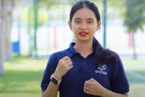 Nhan sắc nữ sinh trường quốc tế học giỏi, hát hay gây sốt 