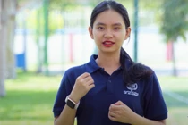 Nhan sắc nữ sinh trường quốc tế học giỏi, hát hay gây sốt 