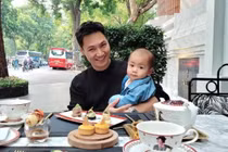 Mạnh Trường khoe khoảnh khắc lầy lội bên quý tử 