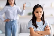 Một kiểu tiết kiệm của cha mẹ nên bỏ ngay kẻo hại con