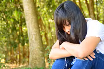 Mất hết sau cuộc tình vụng trộm với trai trẻ do chính chồng đưa đến