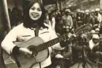 Nữ NSND nức tiếng dòng nhạc đỏ: 60 tuổi vẫn trẻ đẹp