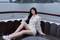 Chiêm ngưỡng đường cong mê hoặc của hot girl Lâm Đồng