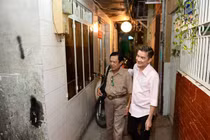 Có nhà hơn 1 tỷ, người nhạc sĩ này vẫn sống trong căn nhà 10 m2