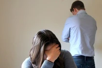 Hôn nhân bế tắc sau cơn say nắng của chồng