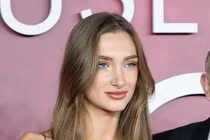 Ái nữ của tỷ phú hàng hiệu Pháp