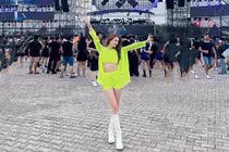 Em gái Công Vinh, “tiên nữ Tuyệt Tình Cốc” mặc đồ cực “bốc” 