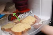 5 thực phẩm không nên để trong tủ lạnh mất ngon, thành 'ổ vi khuẩn'