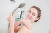 Tắm vào 5 thời điểm này, coi chừng đột tử