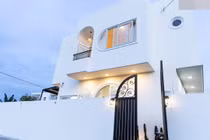 Ngôi nhà đầy nắng và gió của cặp vợ chồng bỏ phố về quê