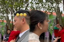 Tham dự đám cưới, bé trai "khóc thét" khi nhìn thấy cô dâu