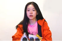 Cô gái 16 tuổi chinh phục đỉnh núi Everest