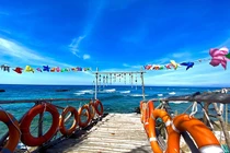 Tất cả đã là quá khứ, mong anh hãy quên em đi