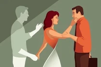 Yêu nhau 10 năm, tôi ngã quỵ khi người yêu đưa tấm thiệp mời cưới