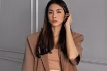 Hà Tăng hóa thân thành cô giáo, chứng minh quan tâm con hết mực