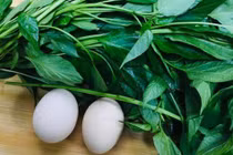 Lá này canxi gấp 2 lần sữa, nấu canh rất ngon