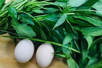 Lá này canxi gấp 2 lần sữa, nấu canh rất ngon