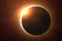 Năm 2024: Bốn lần Mặt Trăng, Mặt Trời 'biến hình'